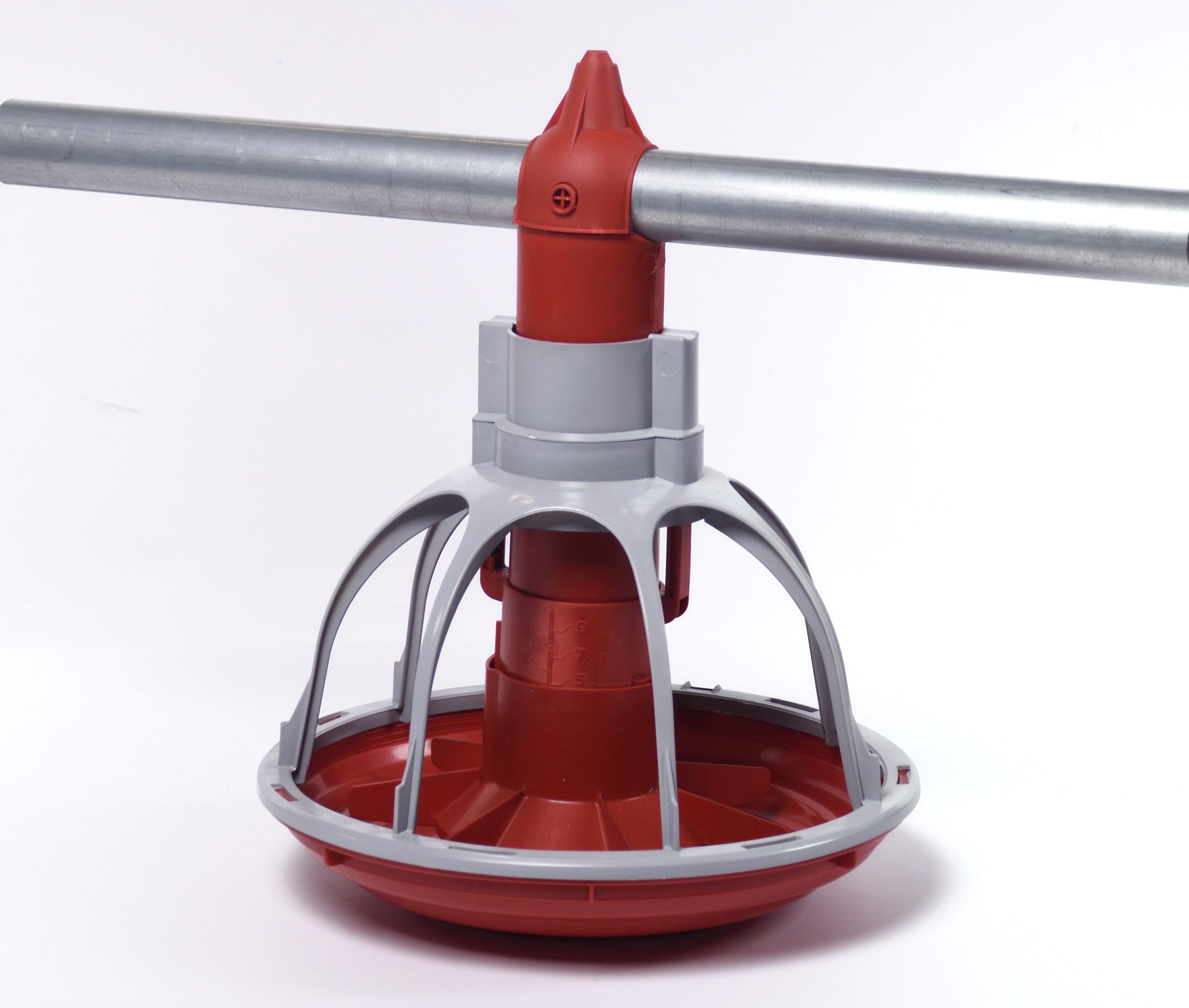 Gradual broiler feeder