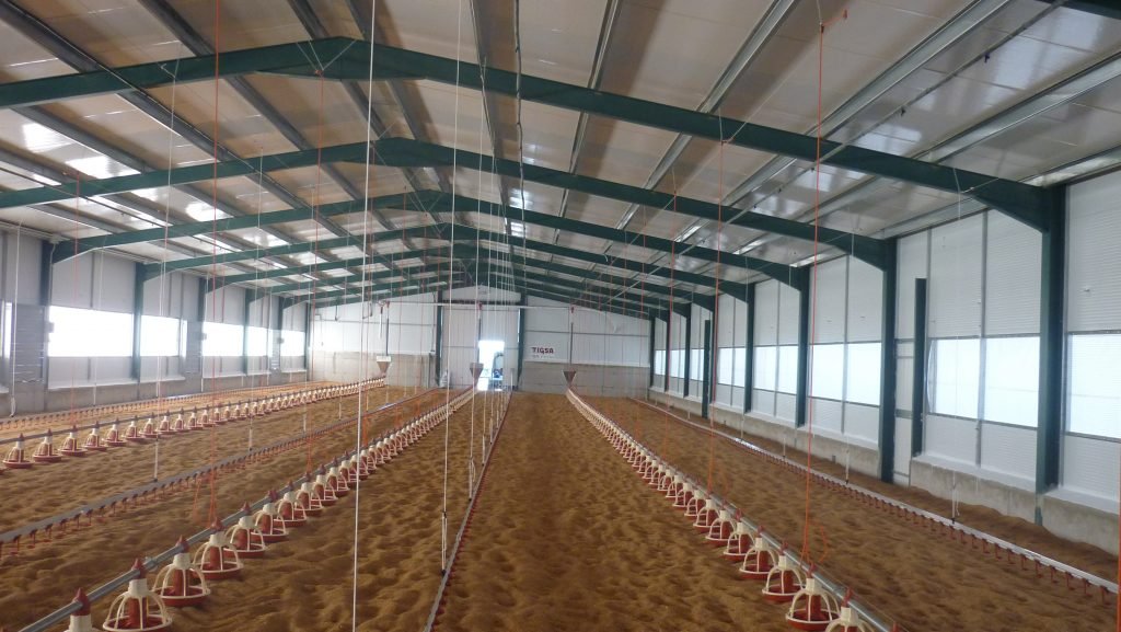 Spray fogging mid pressure system